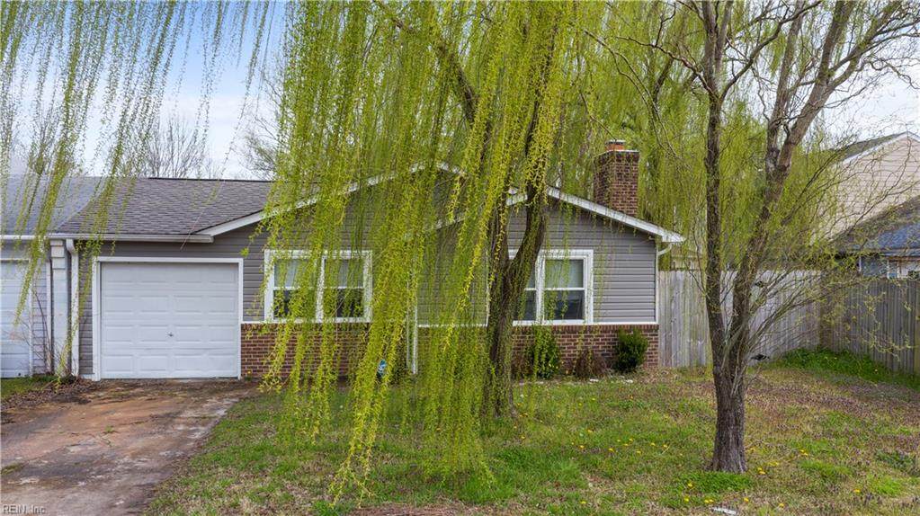 3364 Woodburne Dr - Photo 1