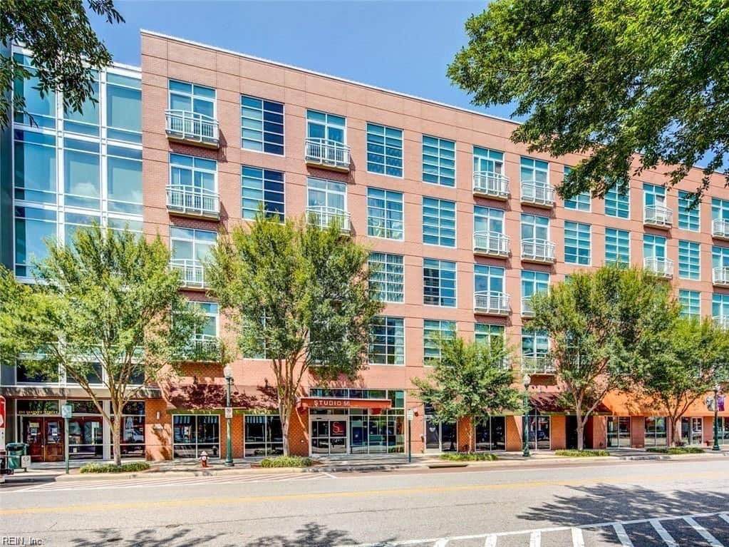 221 Market St - Photo 1