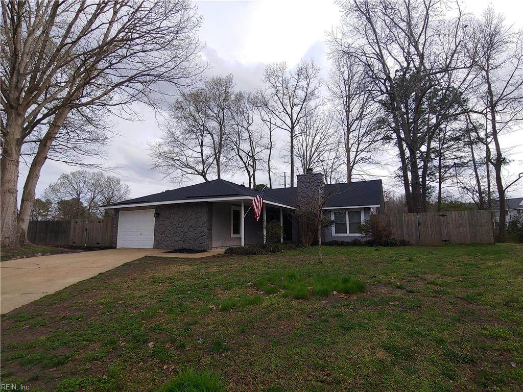 815 Bowling Green Trl - Photo 1