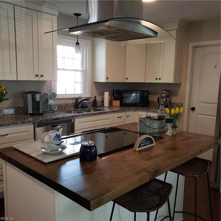 12 Colony Rd - Photo 1