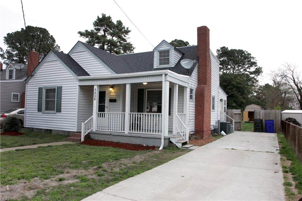 8626 Chapin St - Photo 1