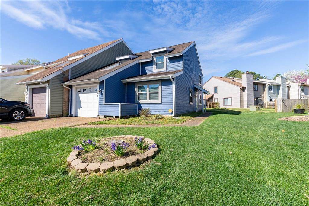 608 Briar Ct - Photo 1