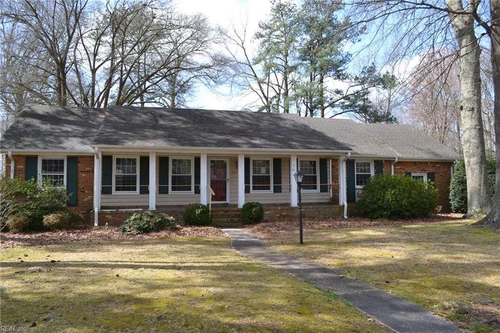 1220 Kingsway Dr - Photo 1