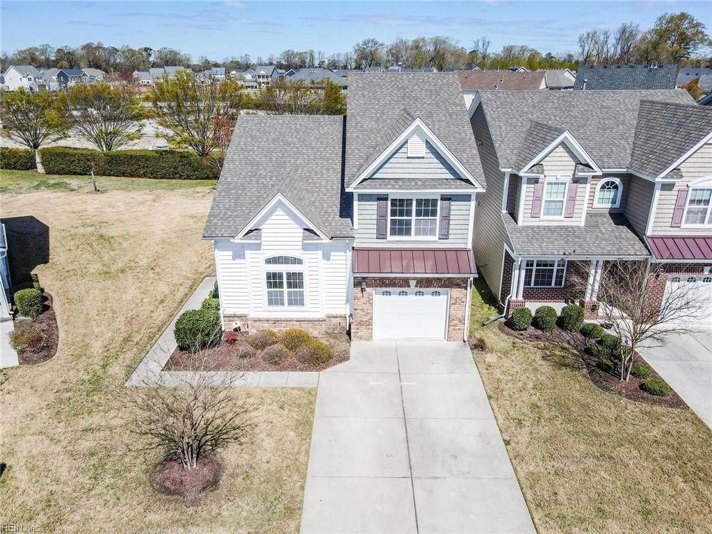 1006 Silver Charm Cir - Photo 1