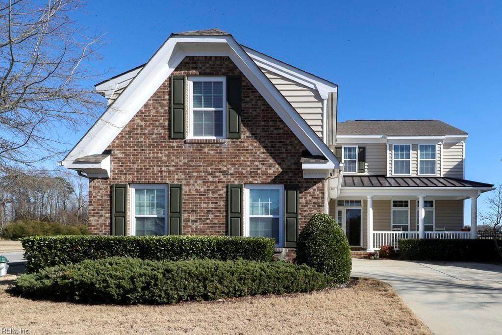2094 Queens Point Dr - Photo 1