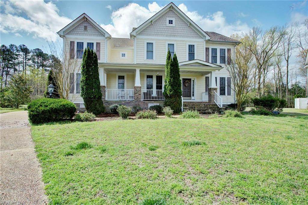 208 Marshall Ln - Photo 1