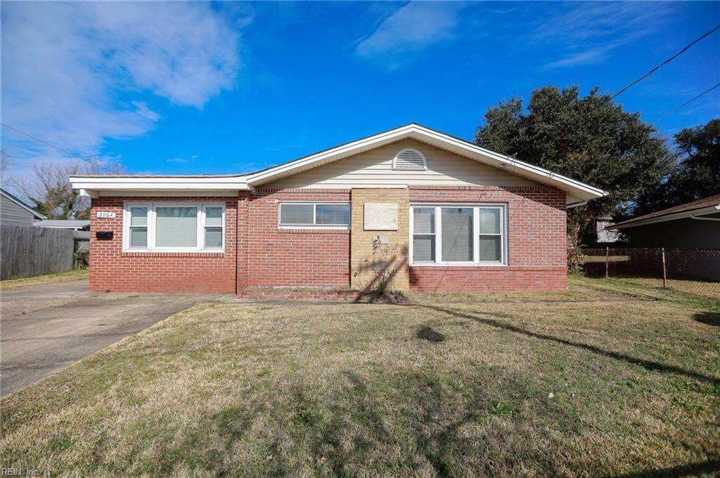 2064 Kingston Ave - Photo 1