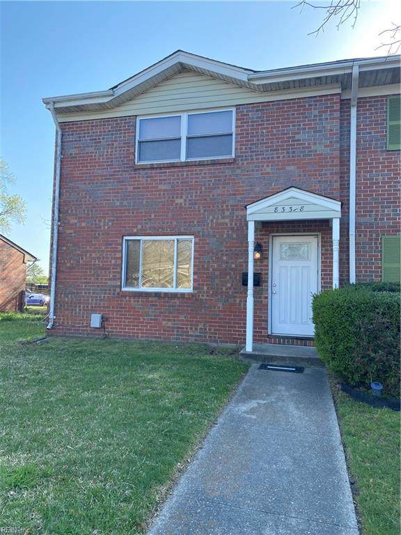 833 Club House Rd - Photo 1