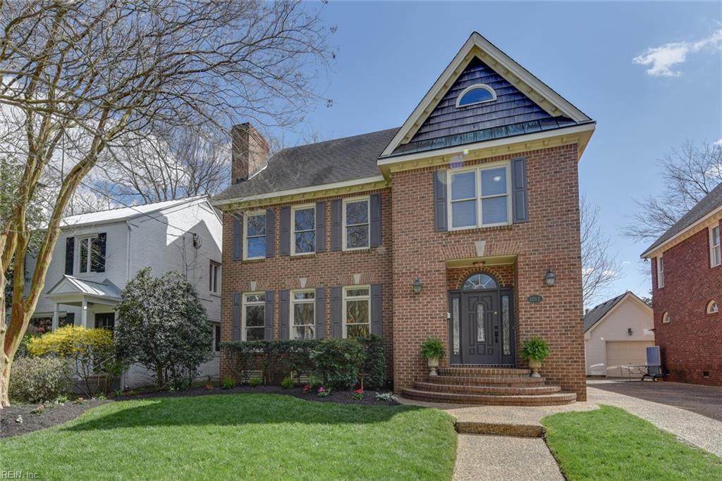 1013 Hanover Ave - Photo 1