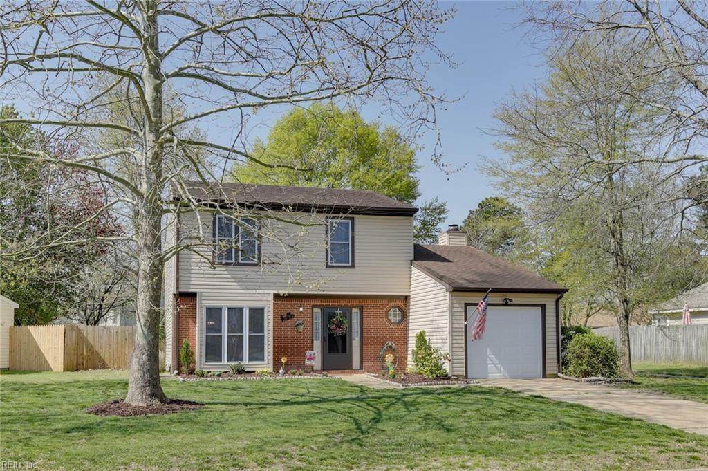 1001 Scarlet Oak Ct - Photo 1