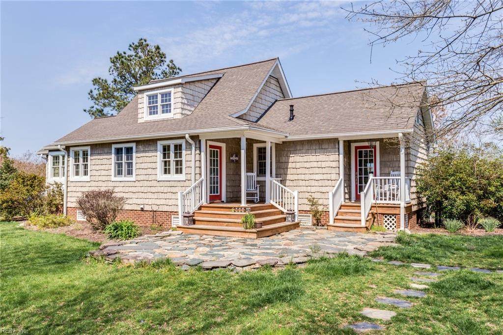 8713 Waverley Ln - Photo 1