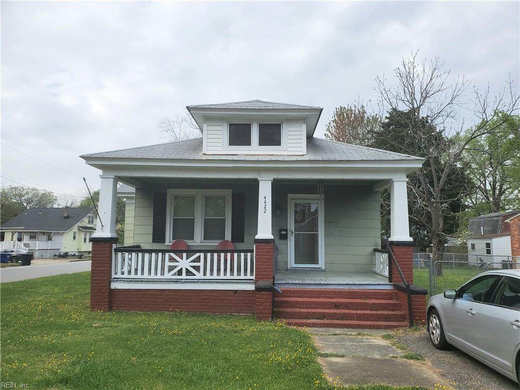 4422 Columbia St - Photo 1