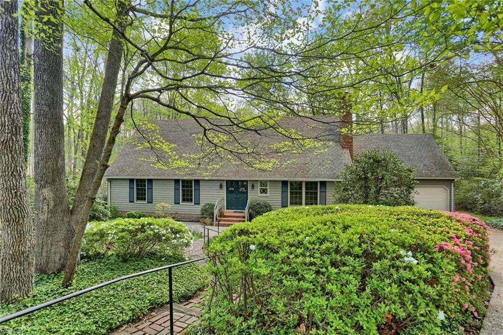 108 Edgewood Ln - Photo 1