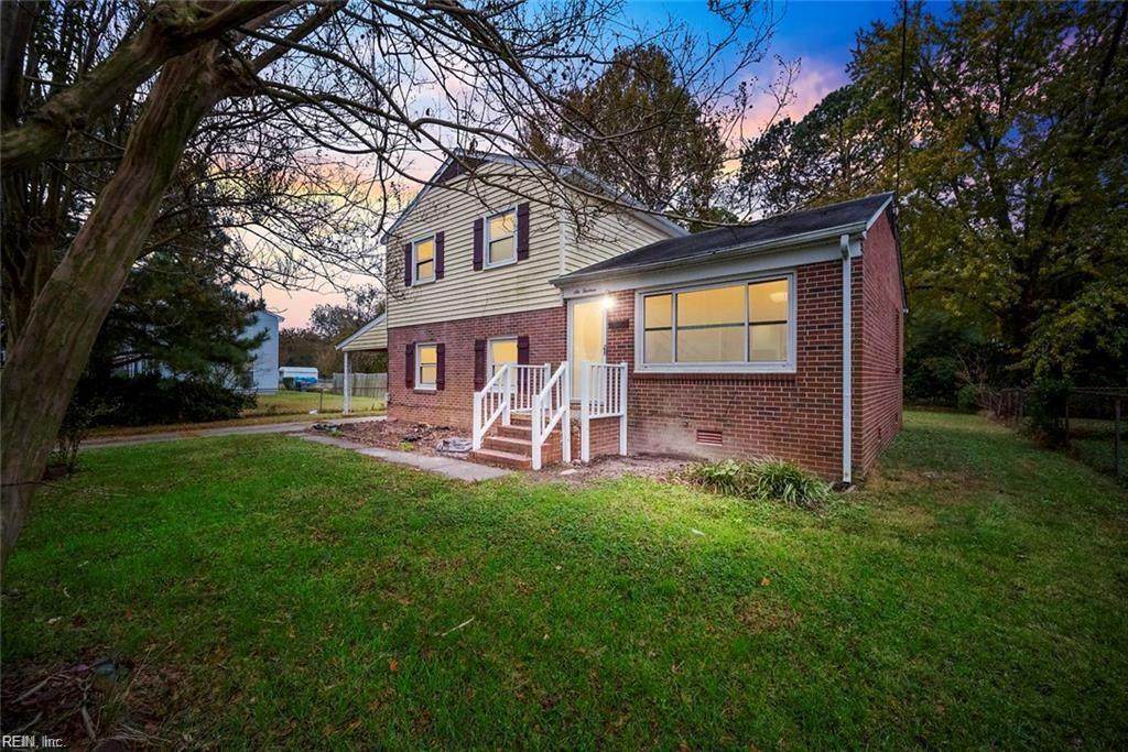 613 Gary Ln - Photo 1