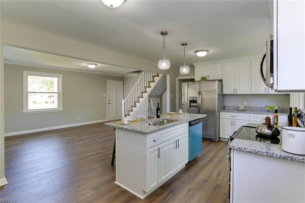 4 Surry St - Photo 1