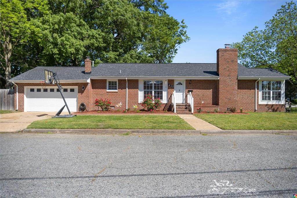 657 Spencer Cir - Photo 1