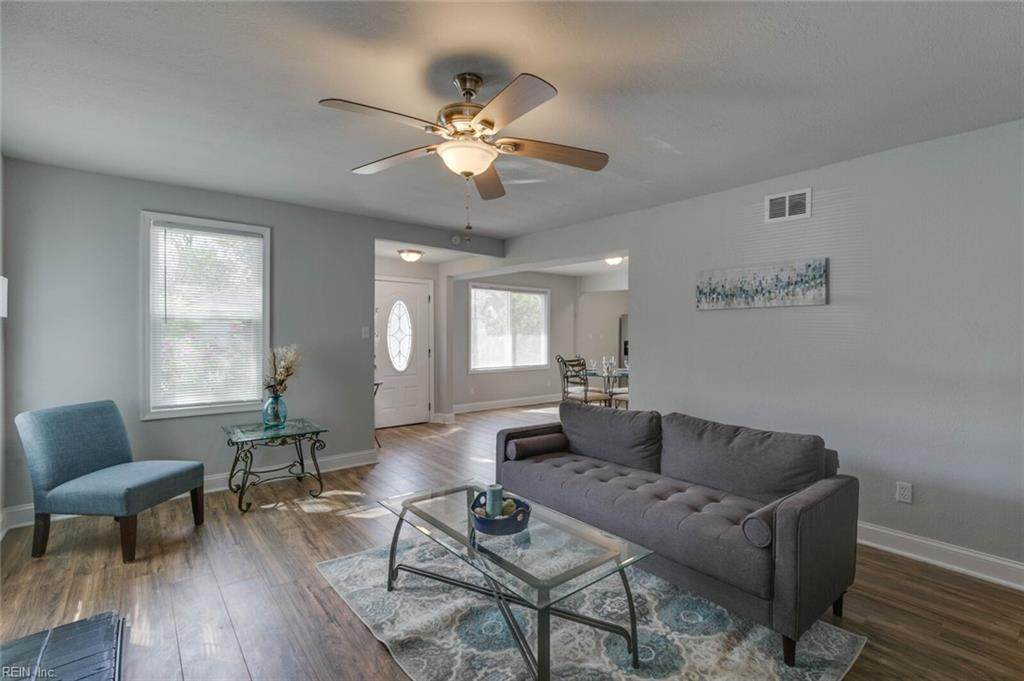 128 4th St - Photo 1