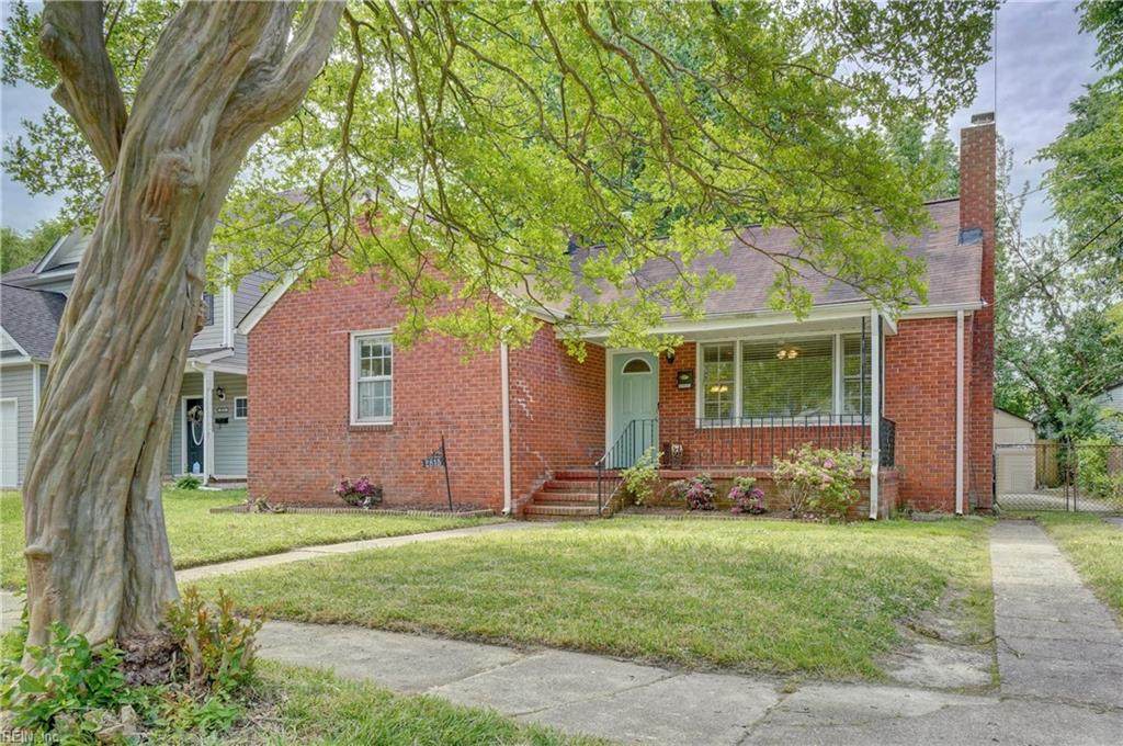 2815 Mapleton Ave - Photo 1