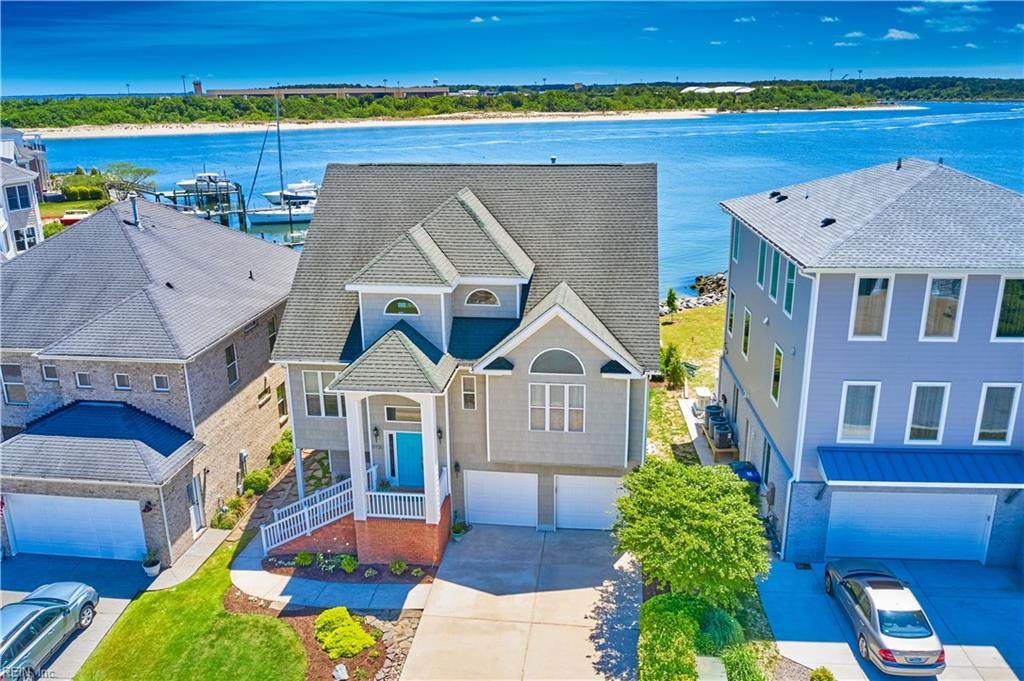 9630 Bay Point Dr - Photo 1