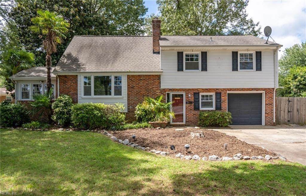 2301 Plantation Dr - Photo 1