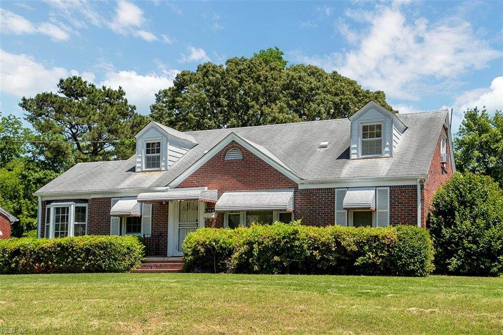 6200 Sedgefield Dr - Photo 1