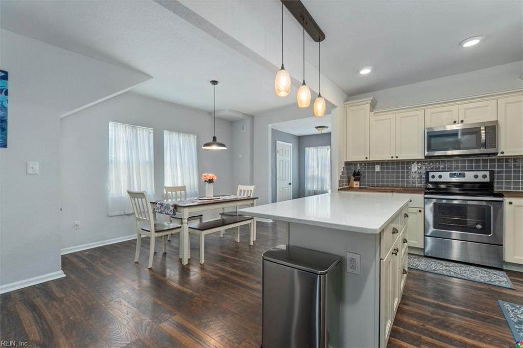 2811 Ballentine Blvd - Photo 1