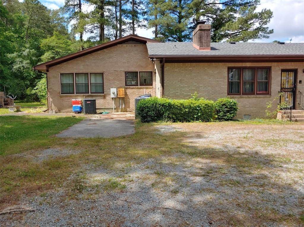 2423 Washington St - Photo 1