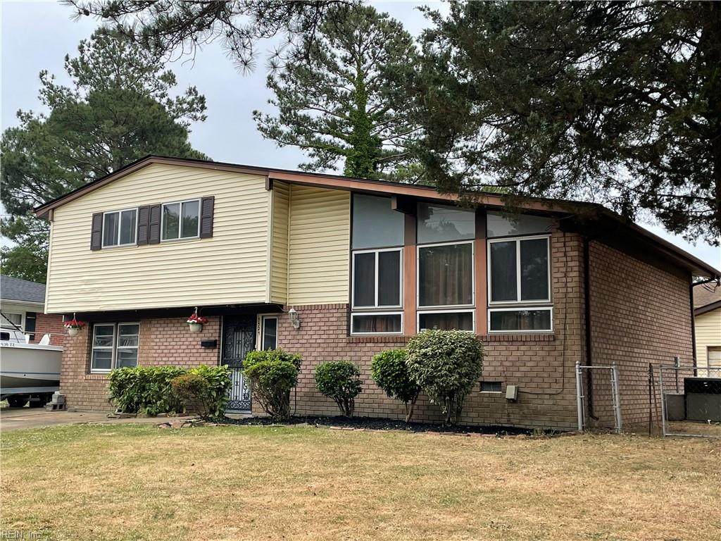 5527 Brookville Rd - Photo 1