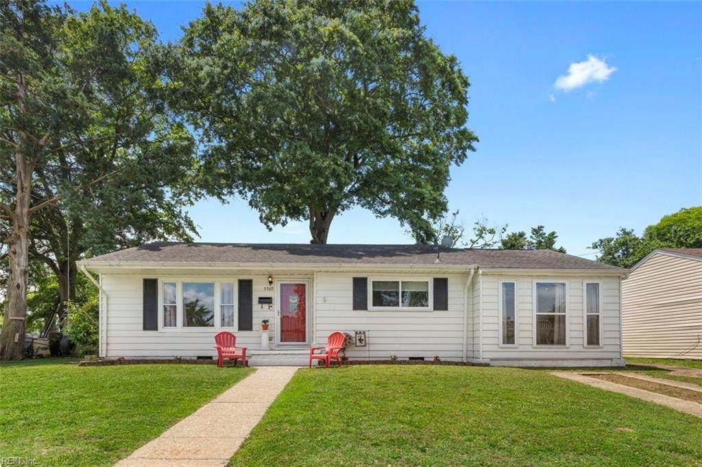 5569 Aurora Dr - Photo 1