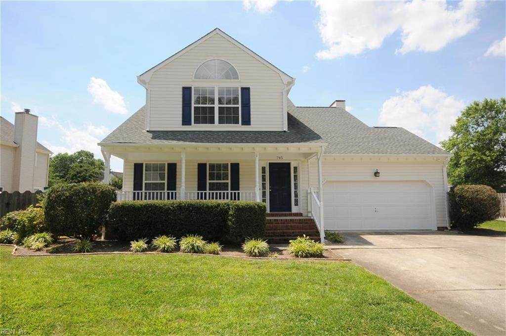 745 Remington Dr - Photo 1