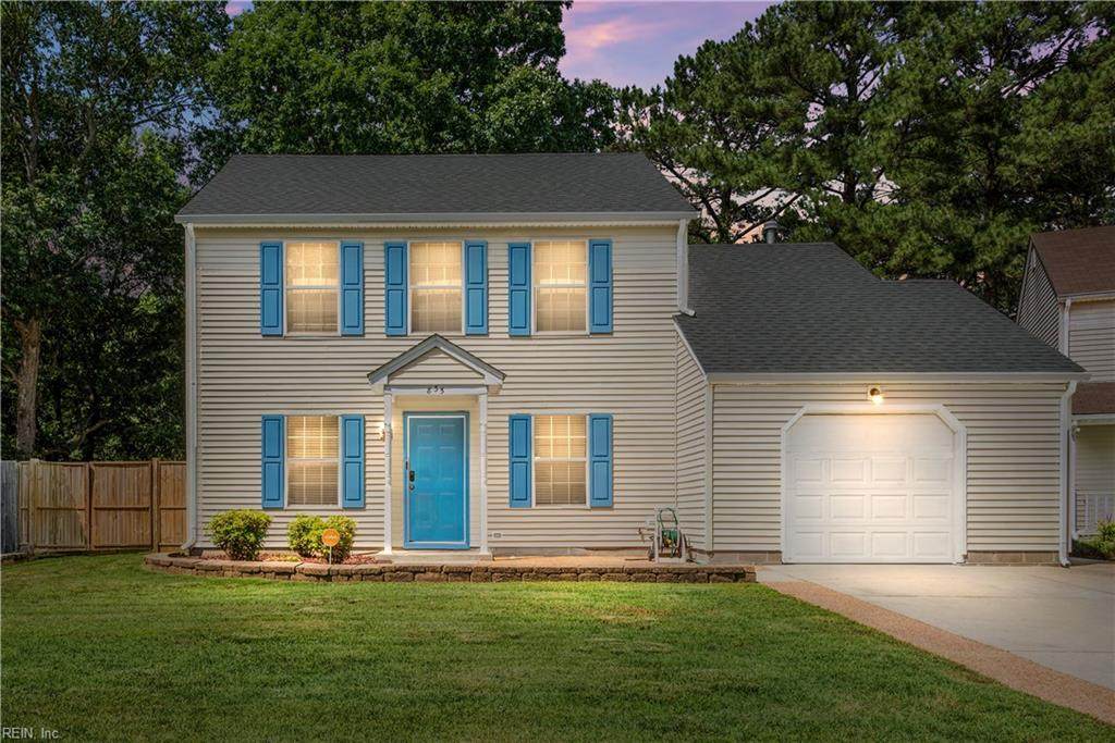 835 Palace Ct - Photo 1