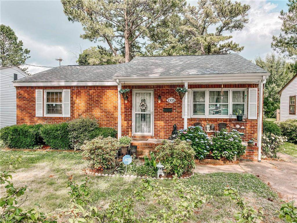 1305 Transylvania Ave - Photo 1