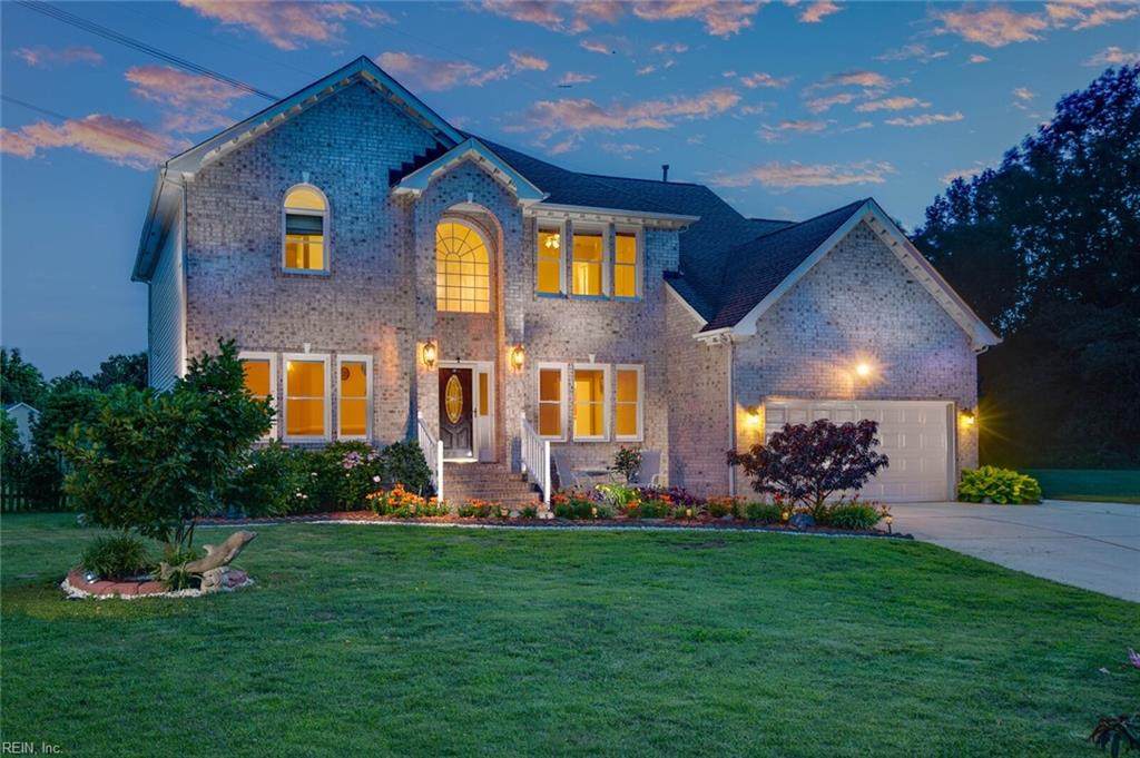 601 Corby Glen Ave - Photo 1