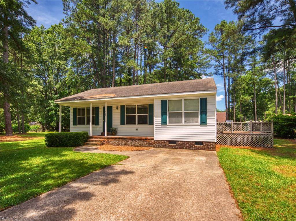 212 Cedar Rd - Photo 1