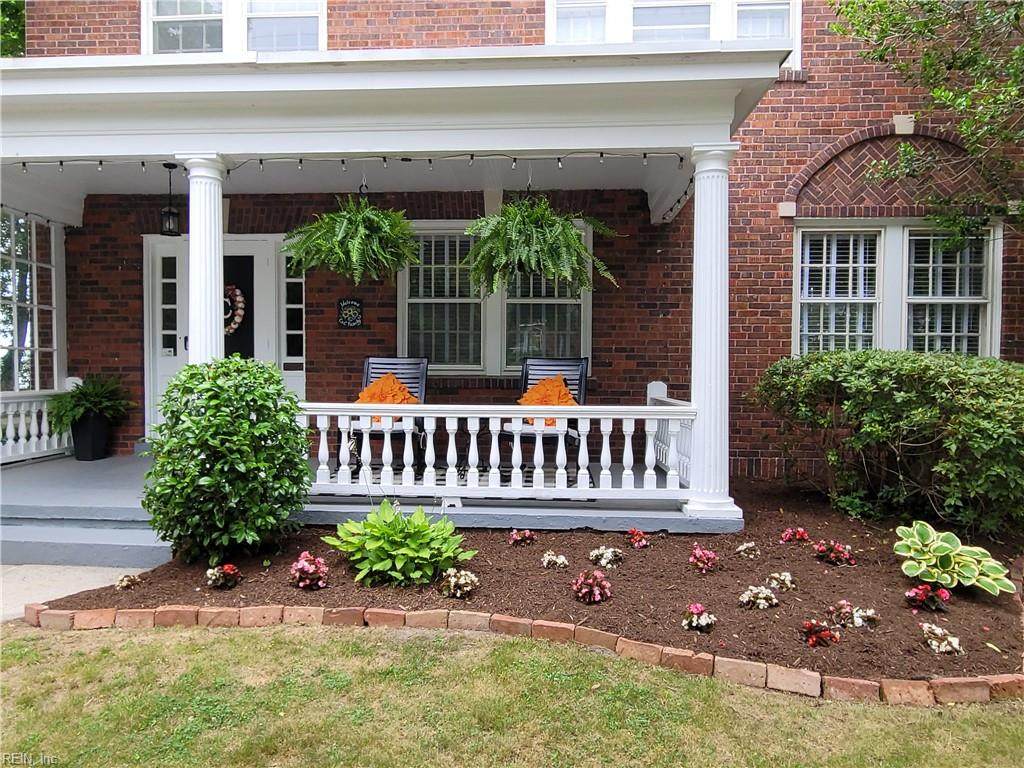 4014 Holly Ave - Photo 1
