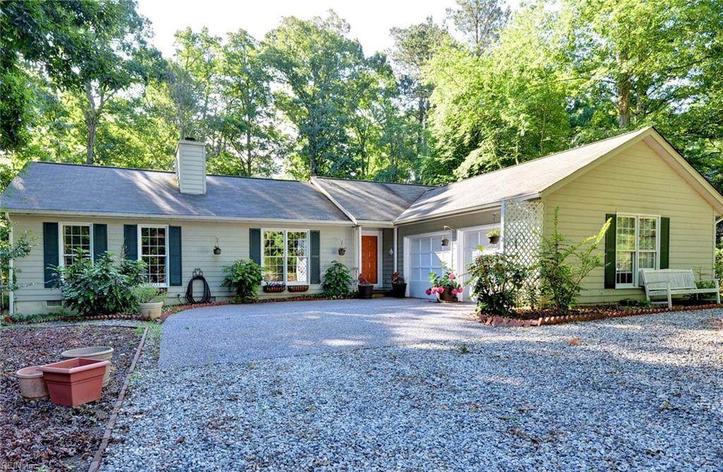 106 Evergreen Way - Photo 1