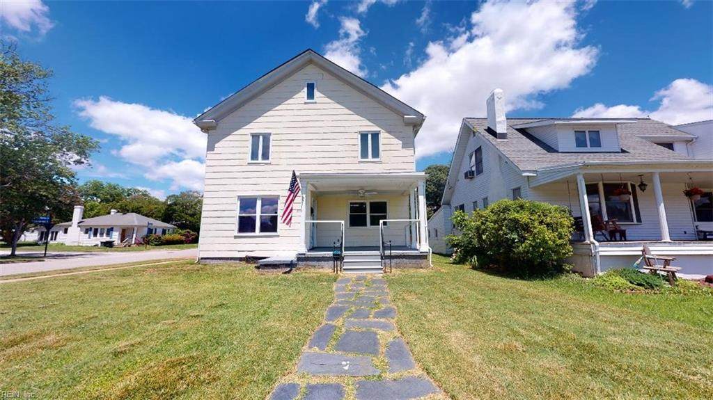 301 Harbor Dr - Photo 1