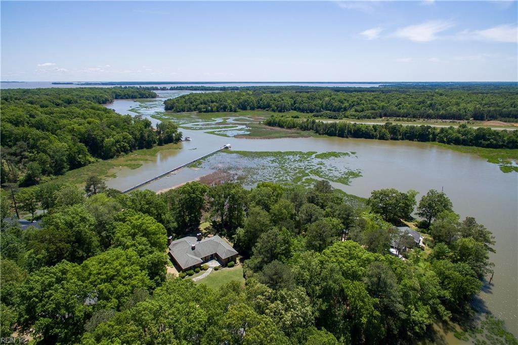 140 Kingspoint Dr - Photo 1