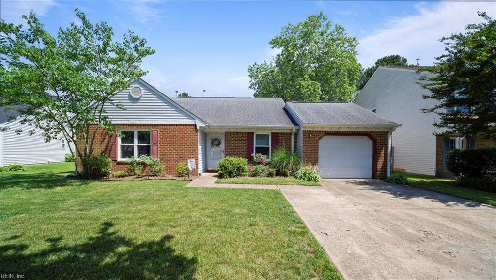 1084 Elloree Ct - Photo 1