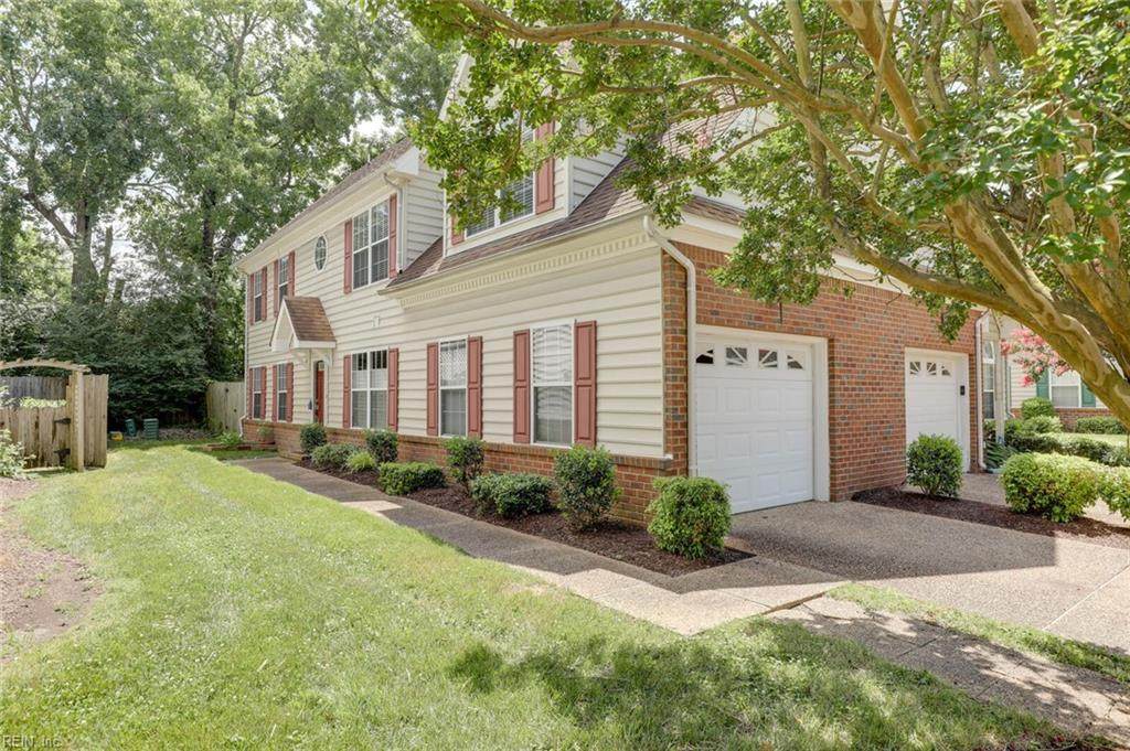 414 Little Neck Rd - Photo 1