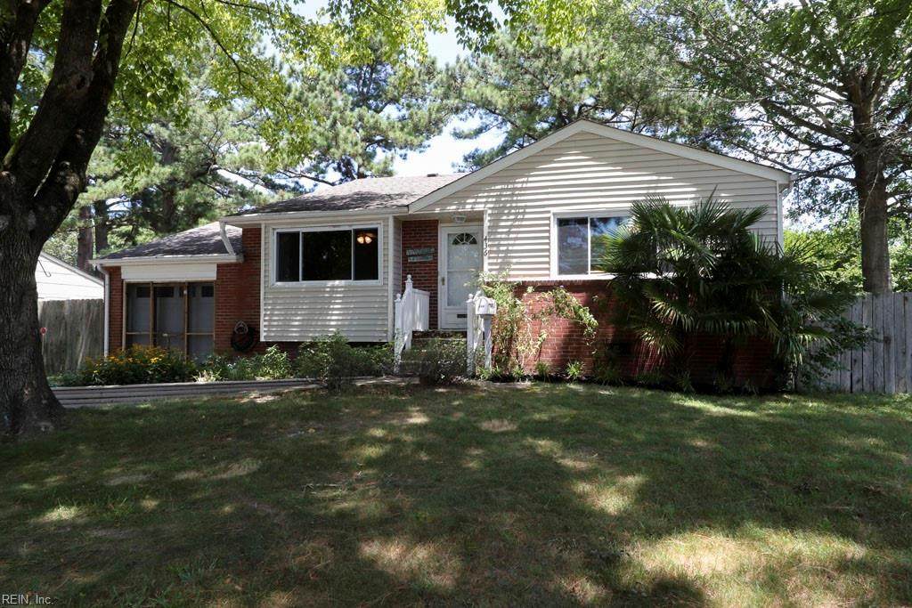 436 Bamboo Ln - Photo 1