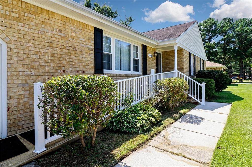 1013 Sippel Dr - Photo 1