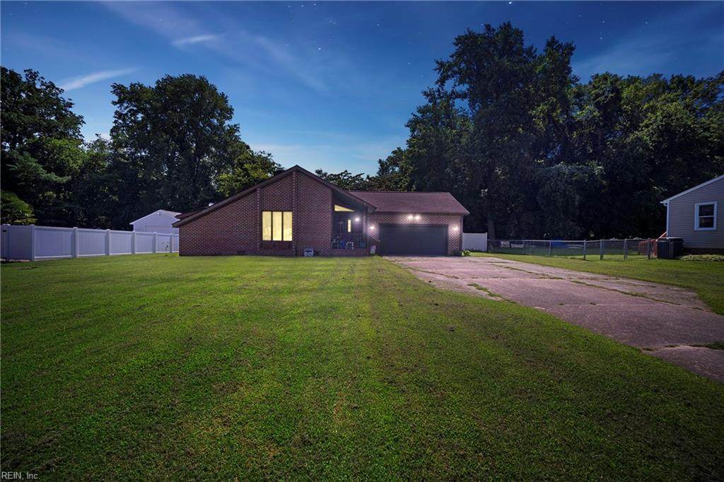 4652 Schooner Blvd - Photo 1