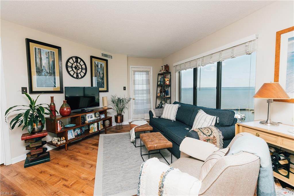 7501 River Rd - Photo 1