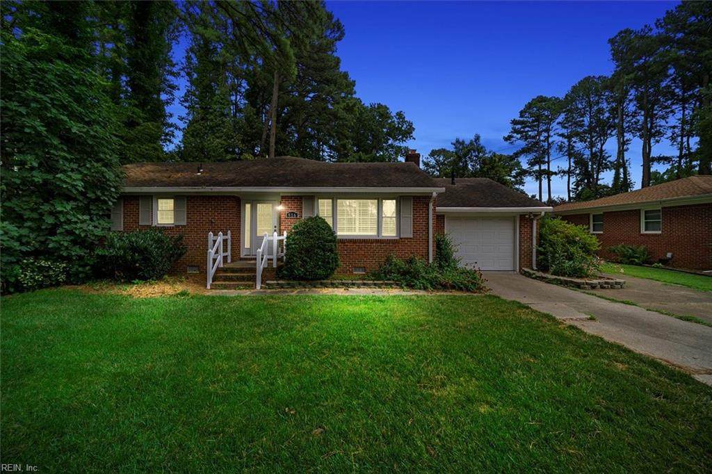 916 Baillio Dr - Photo 1