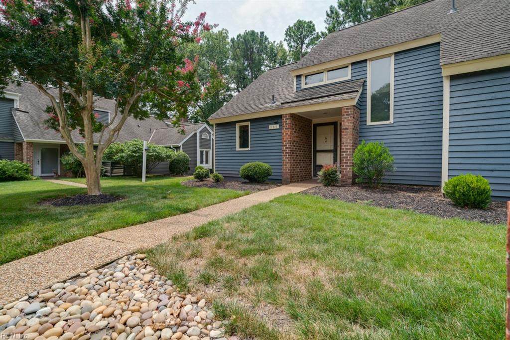 295 Littletown Quarter - Photo 1