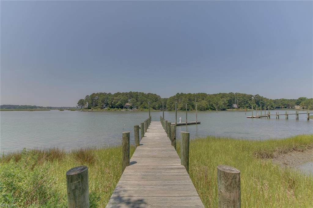 2928 Estates Dr - Photo 1