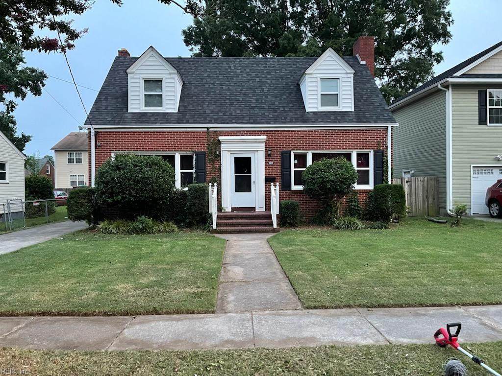 2613 Mapleton Ave - Photo 1