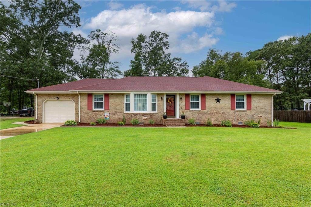 2113 Armada Dr - Photo 1