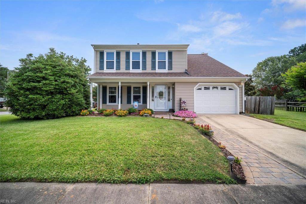 1201 Mullholand Ct - Photo 1